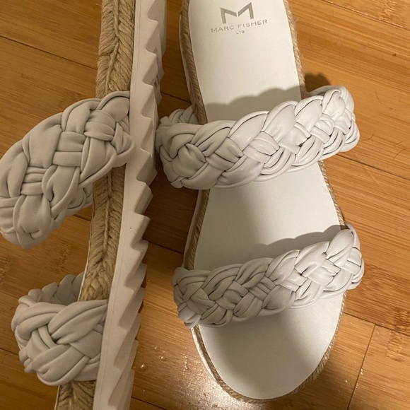 Marc Fisher White Slide Sandal - Picture 9 of 9